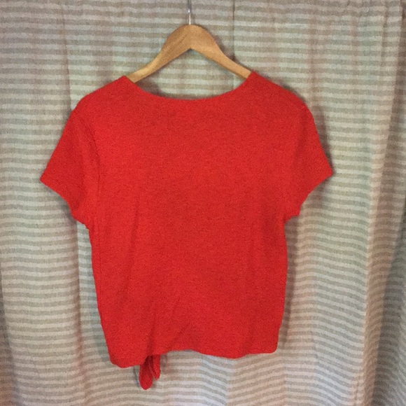 Madewell wrap in vibrant red. - Picture 2 of 5